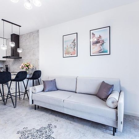 Apartament Roza Wiatrow Gizycko/Wilkasy Esterno foto