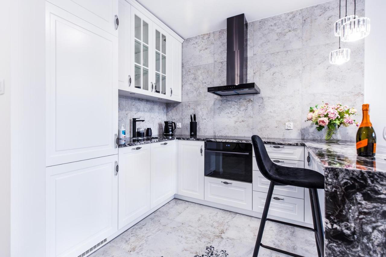 Apartament Roza Wiatrow Gizycko/Wilkasy Esterno foto